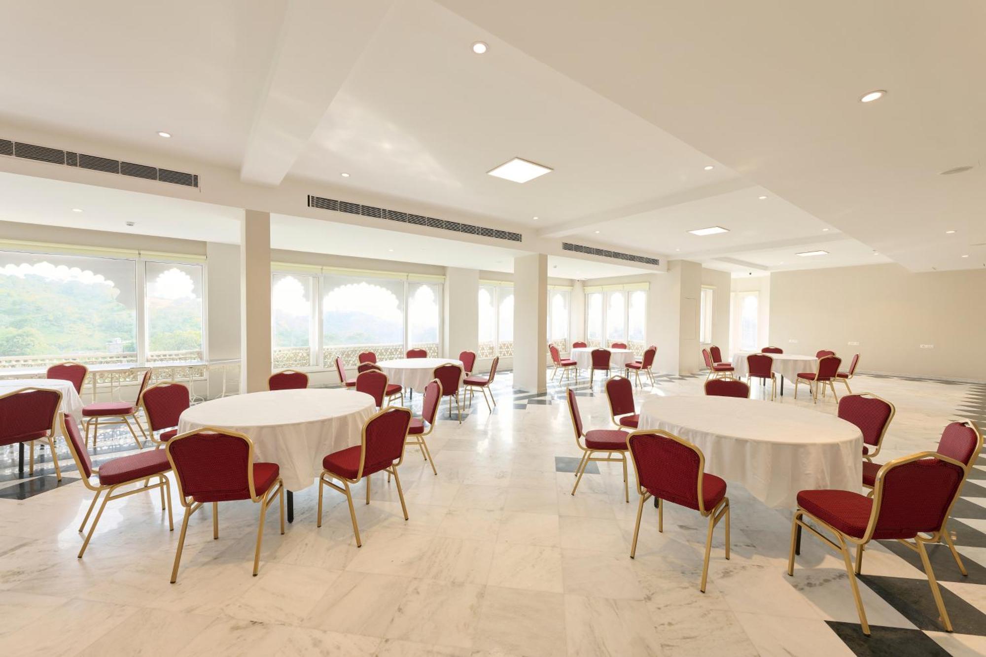 Renest Kumbhalgarh Hotel Ngoại thất bức ảnh