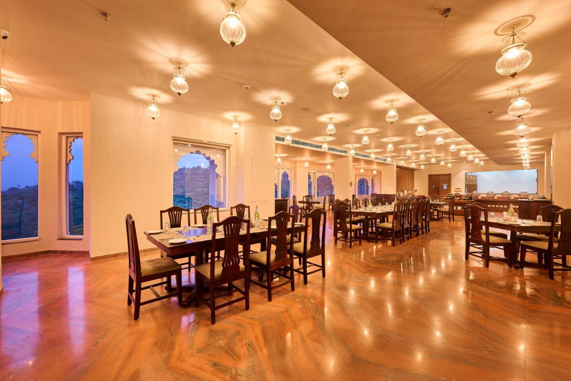 Renest Kumbhalgarh Hotel Ngoại thất bức ảnh